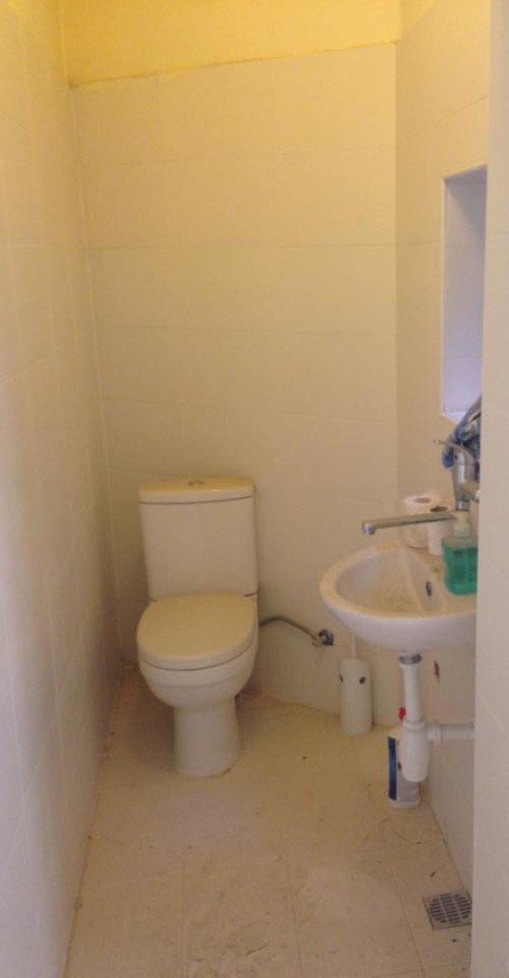 Office for rent in Zebbug