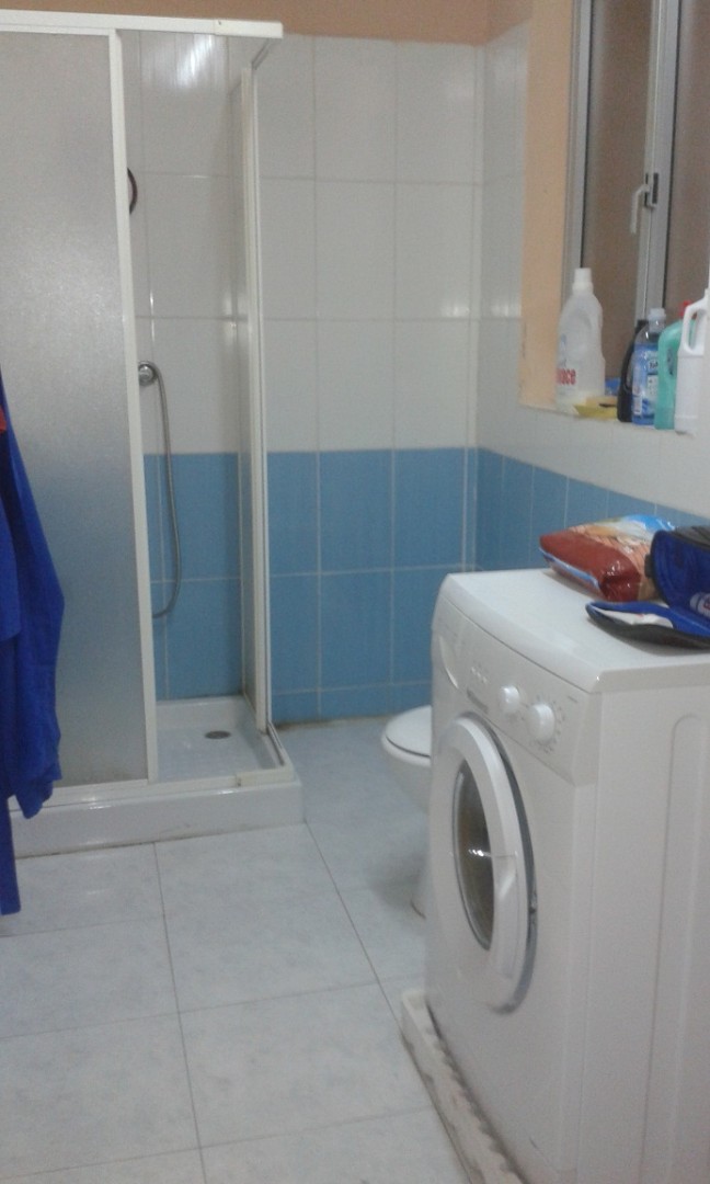 Very well priced well located 90sqm office or shop in Gzira just off seafront