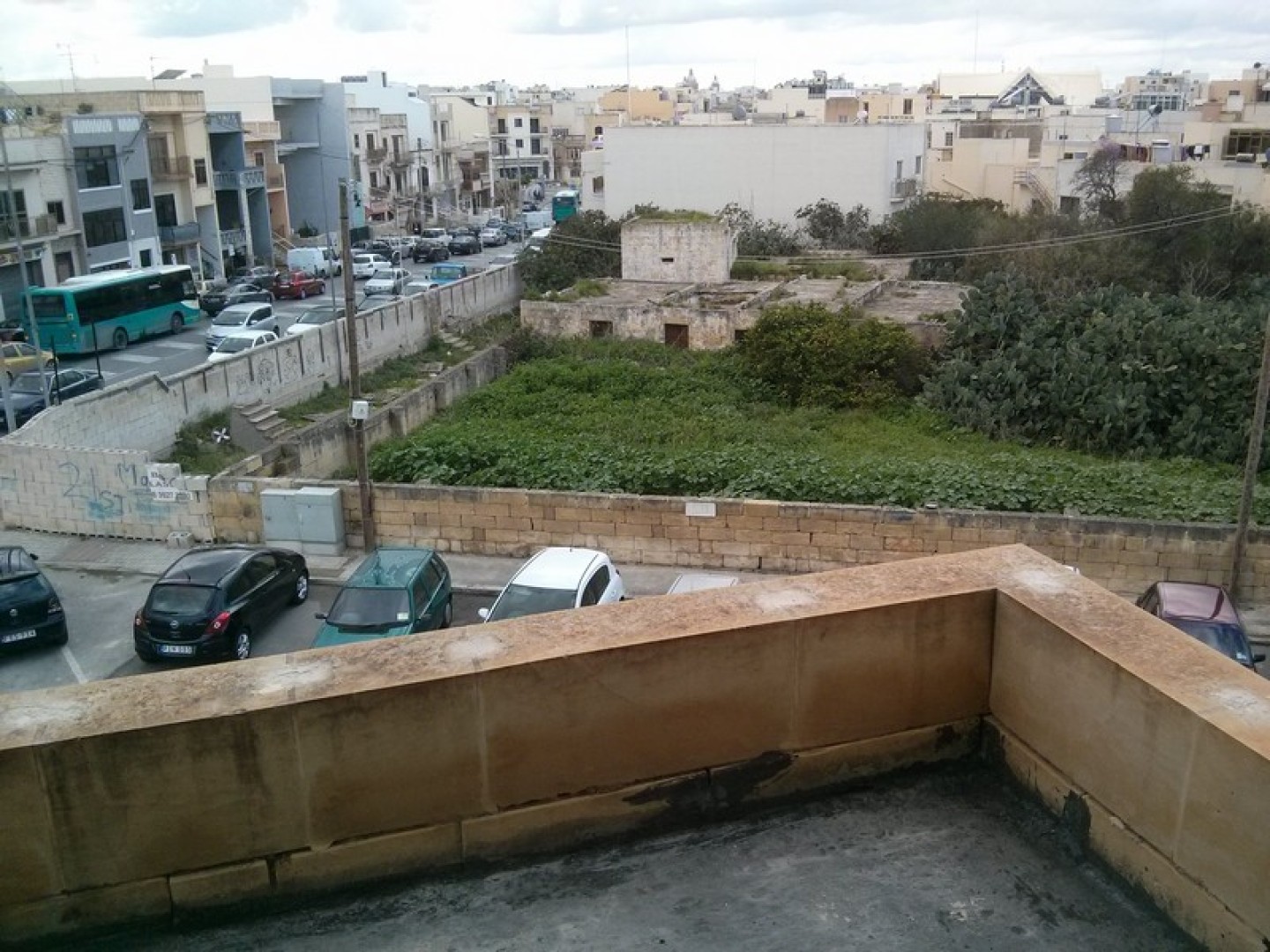 Private Office Block with Separate Entrance in Fgura