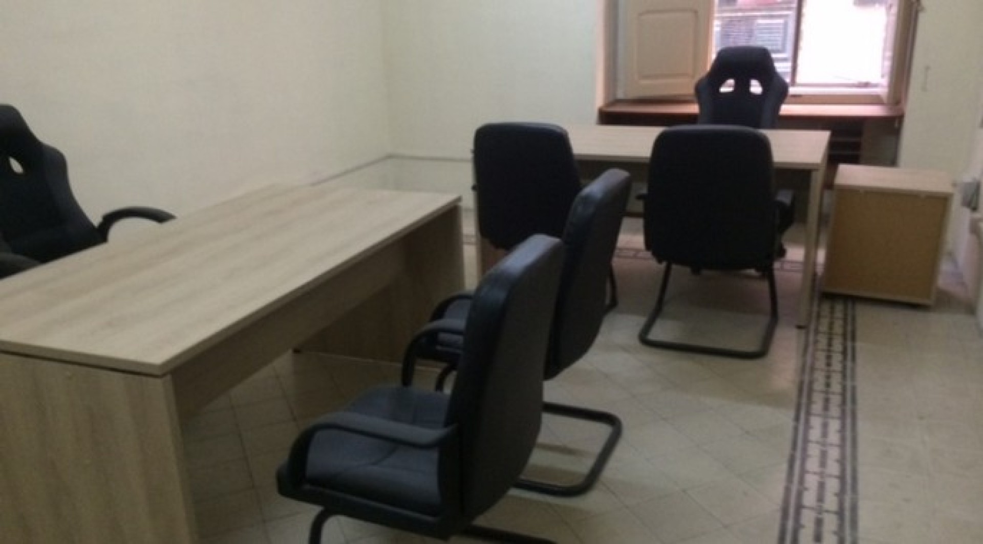 Nice Office in Strait Street Valletta
