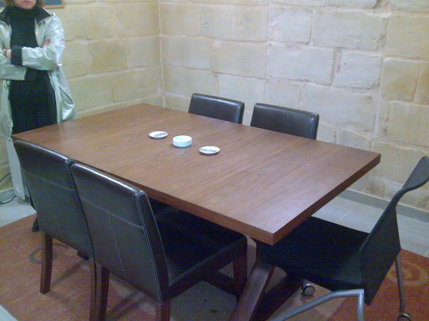Malta real estate: Cafeteria for rent / for sale in Paola with Class 6 Permit/4D