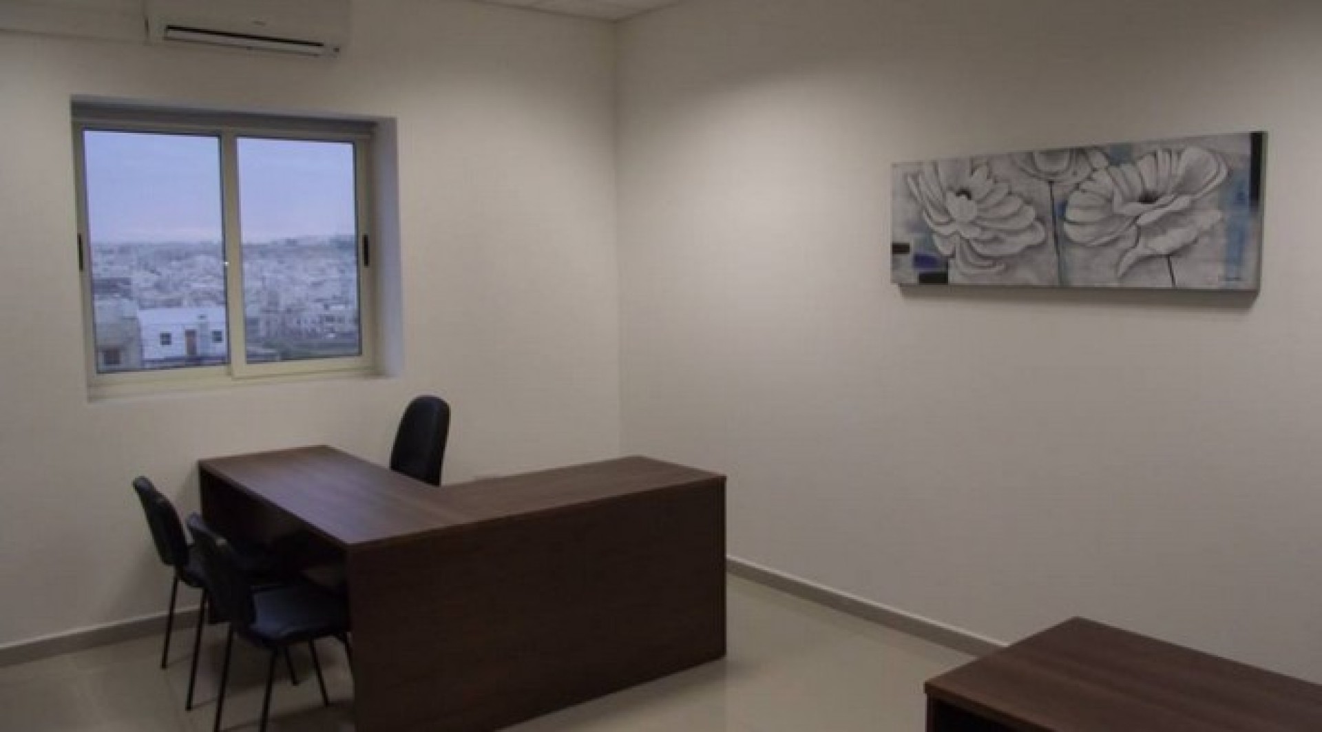 Small Office For Rent in Mriehel