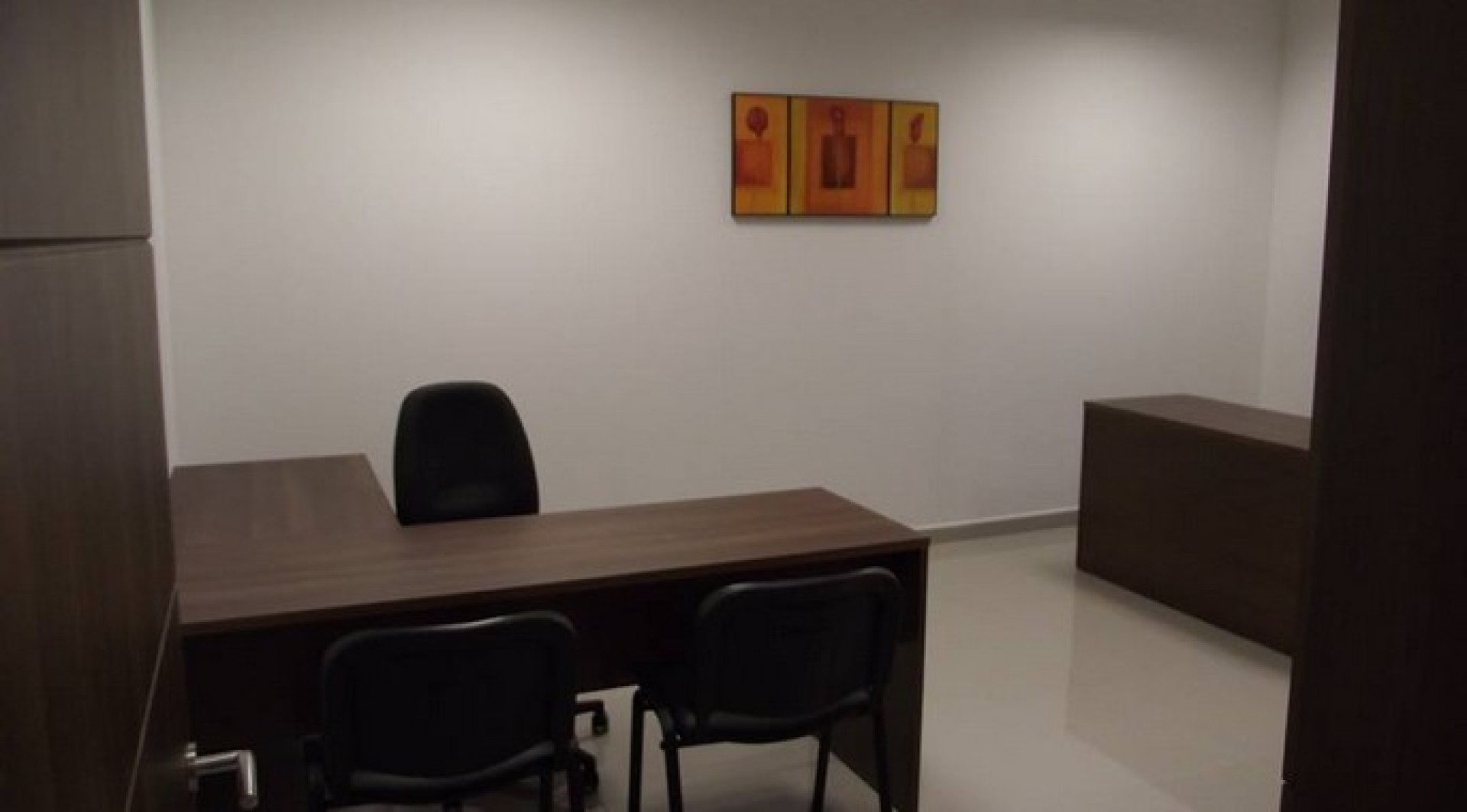 Small Office For Rent in Mriehel