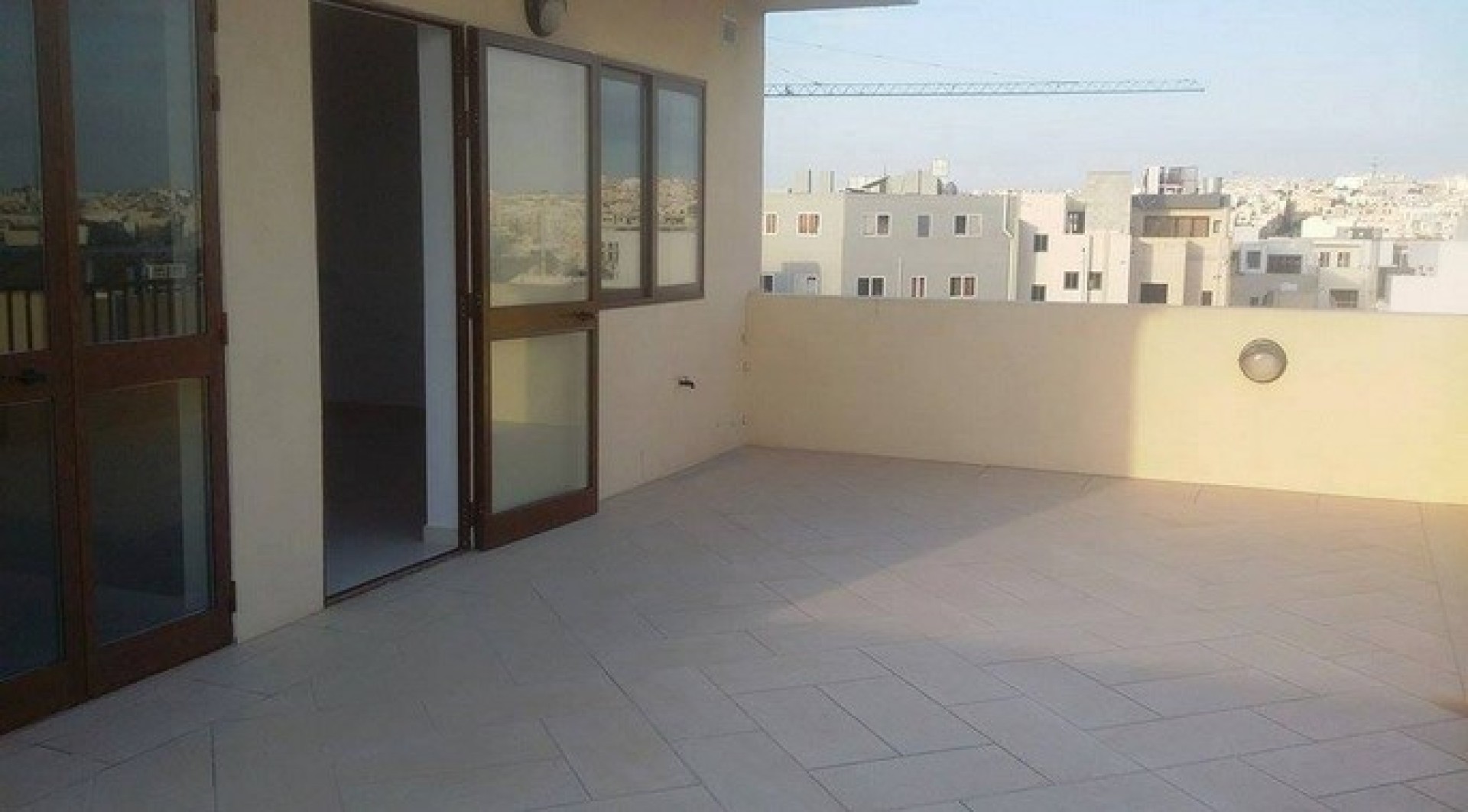 Mosta 220 sqm penthouse for commercial use