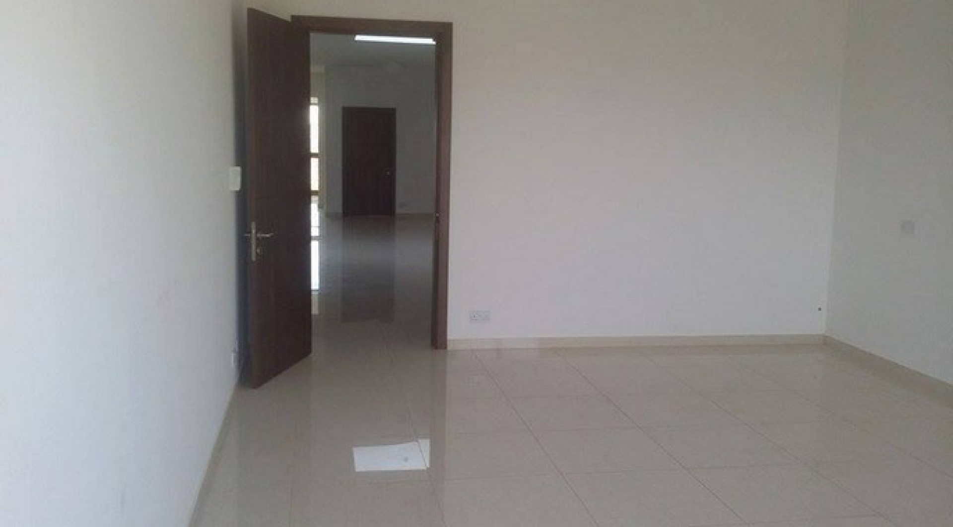 Mosta 220 sqm penthouse for commercial use