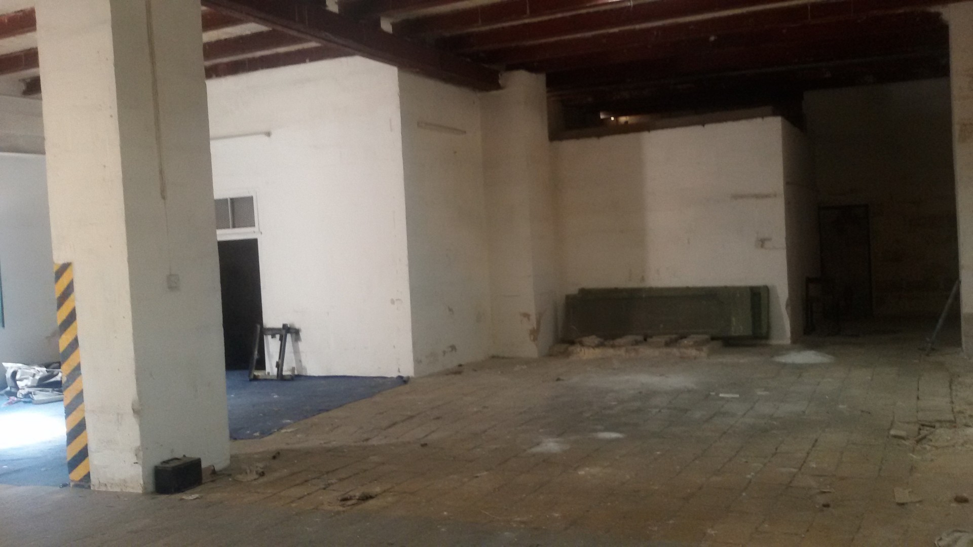 Warehouse for rent in St Venera
