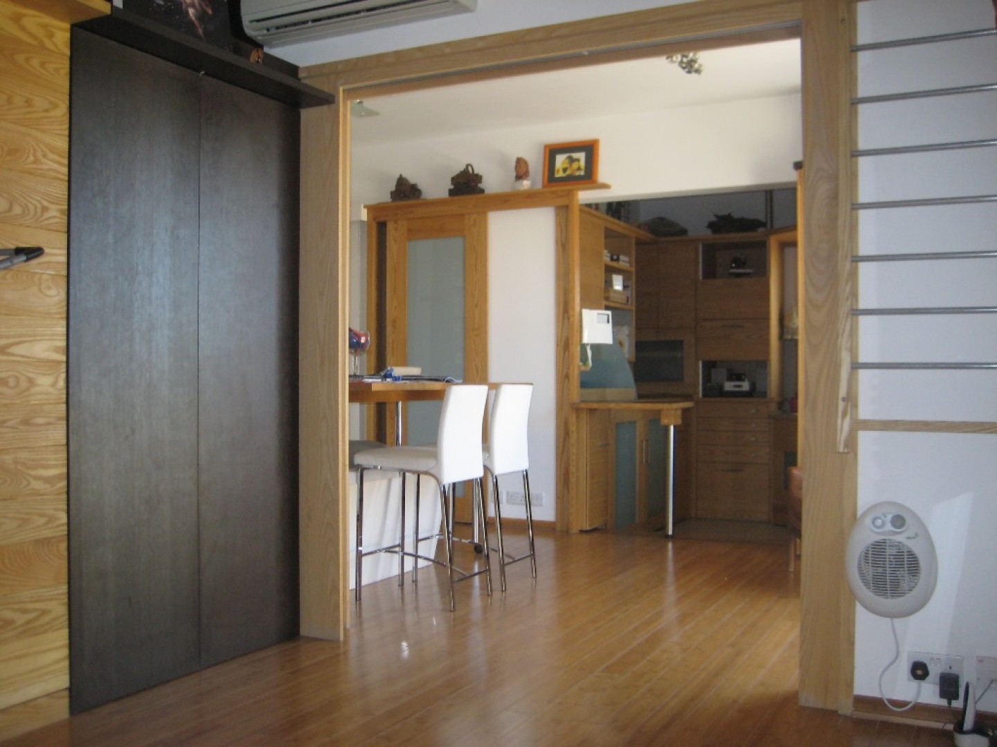 Apartment/office with permits in Iklin