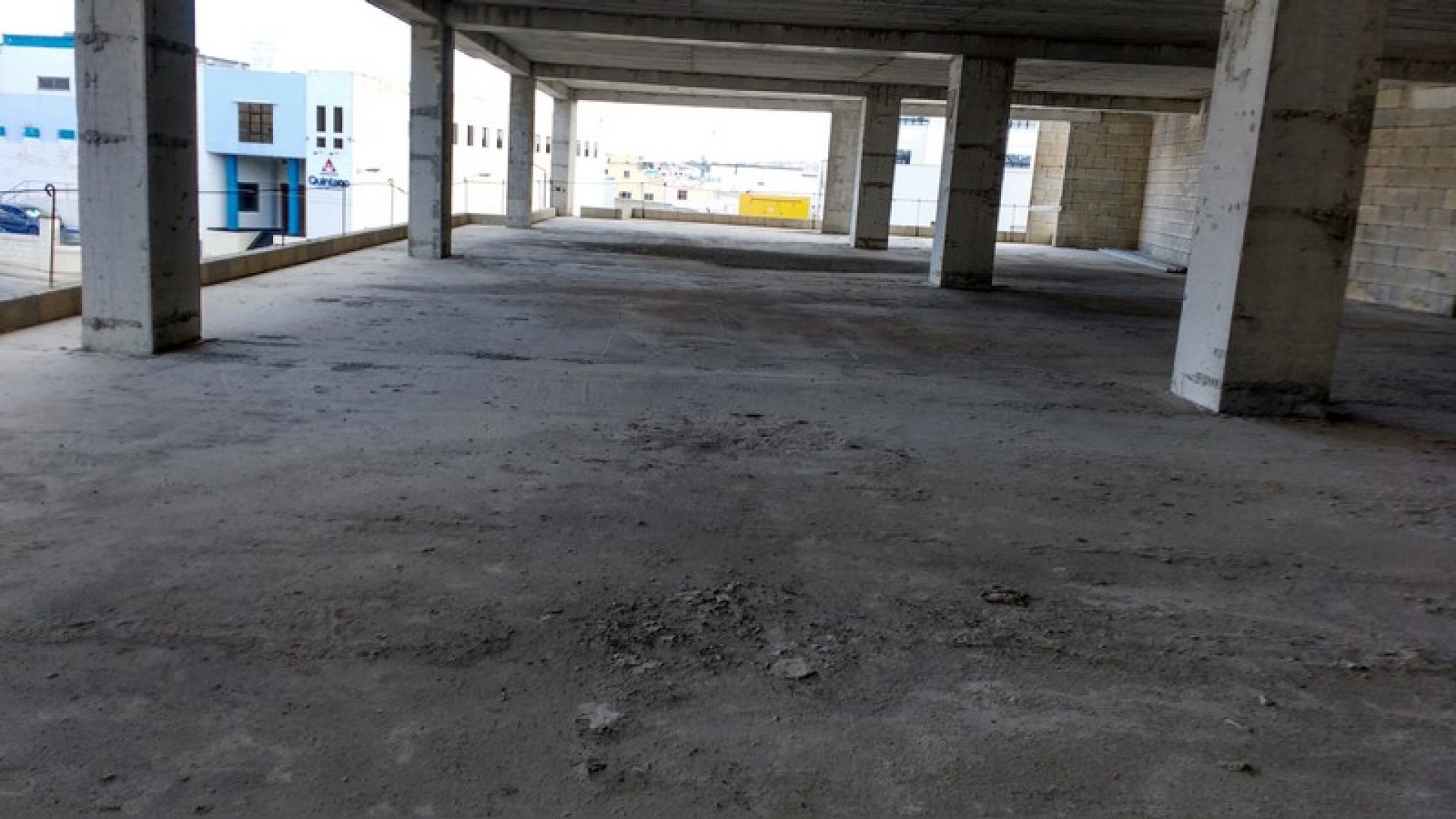 Showroom or Office Block Close to Lidl in Qormi approx 4000 square metres for sale/to let
