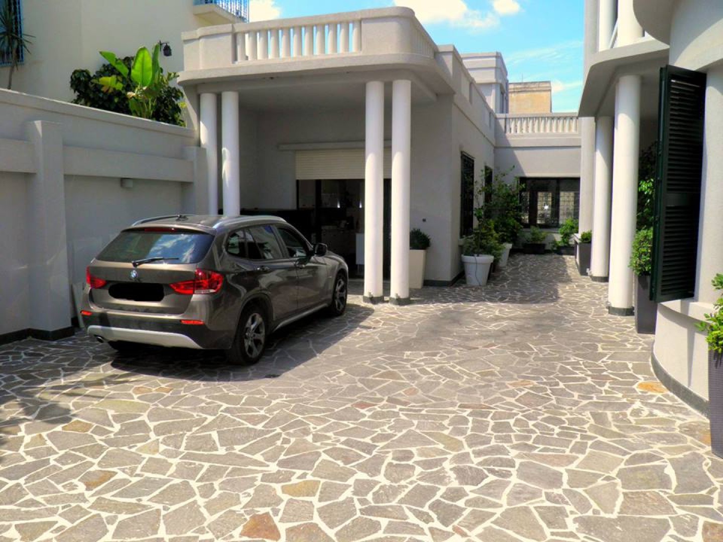 Palazzo with Garden for sale in Ta Xbiex