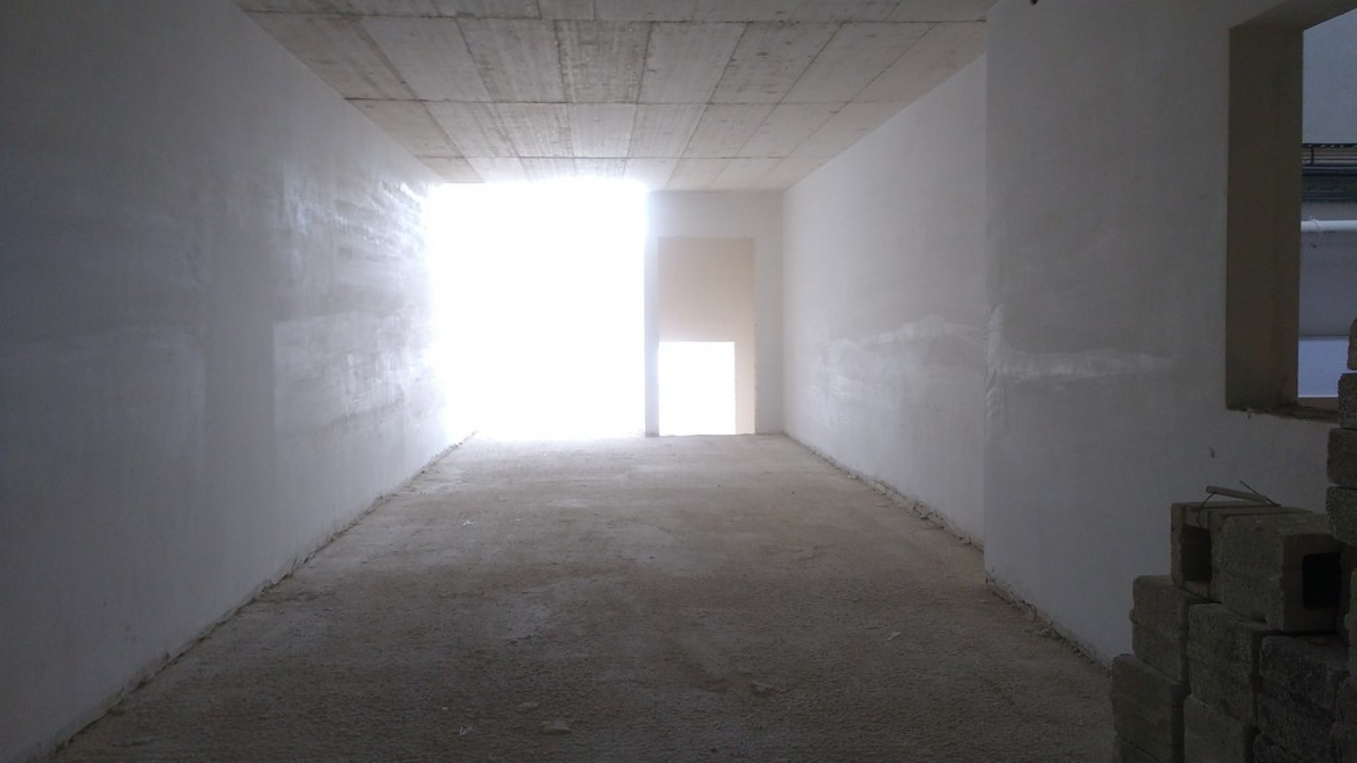 Real Estate Malta: 330 sqm commercial property in Xemxija on the seafront