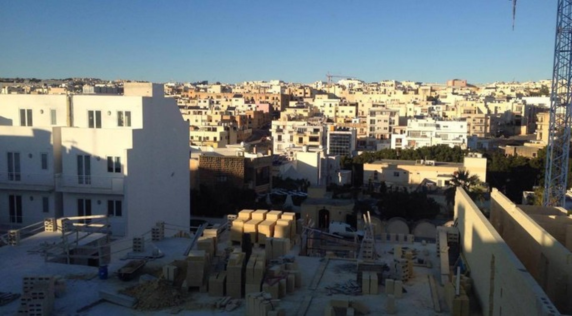 Real Estate Malta: 280 sqm office in Birkirkara