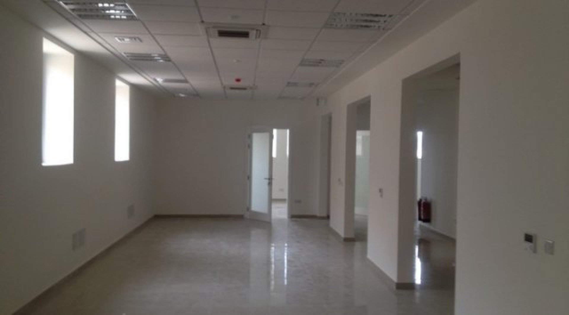 Malta Real Esate: 400 sqm Office in Floriana