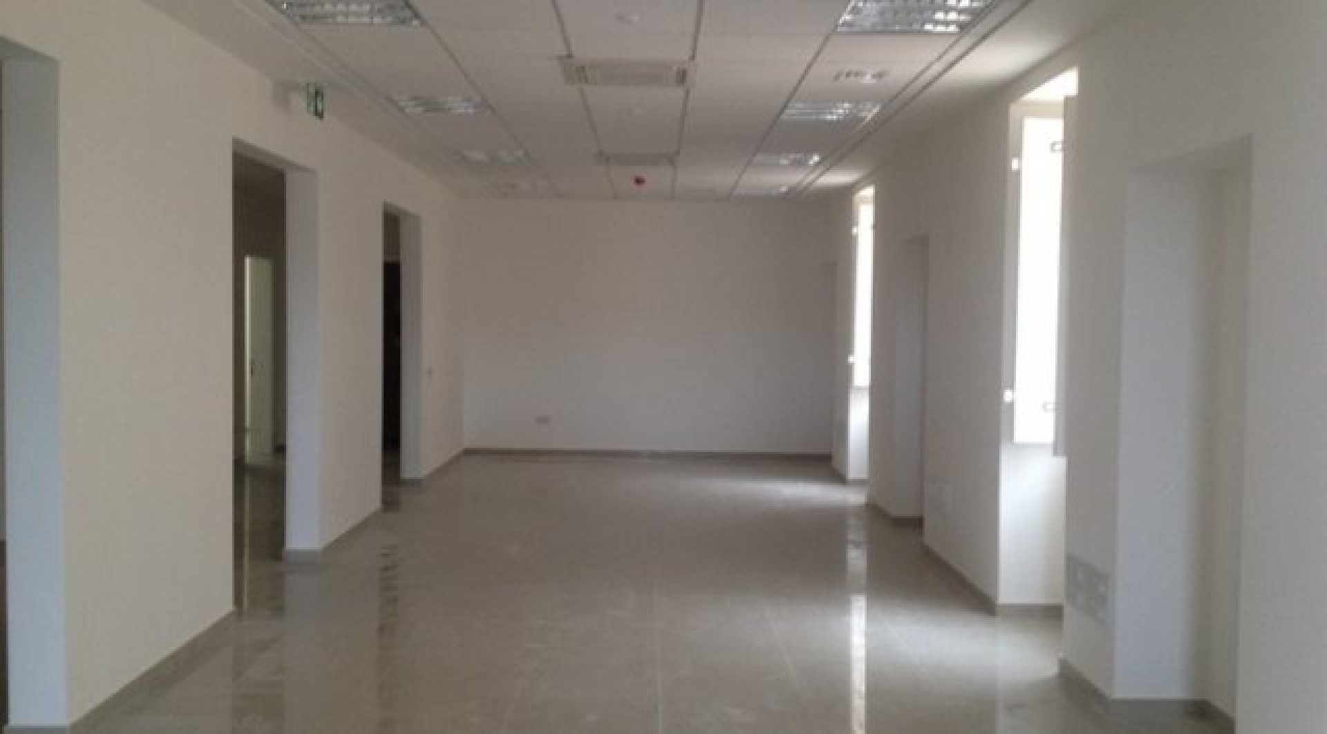 Malta Real Esate: 400 sqm Office in Floriana