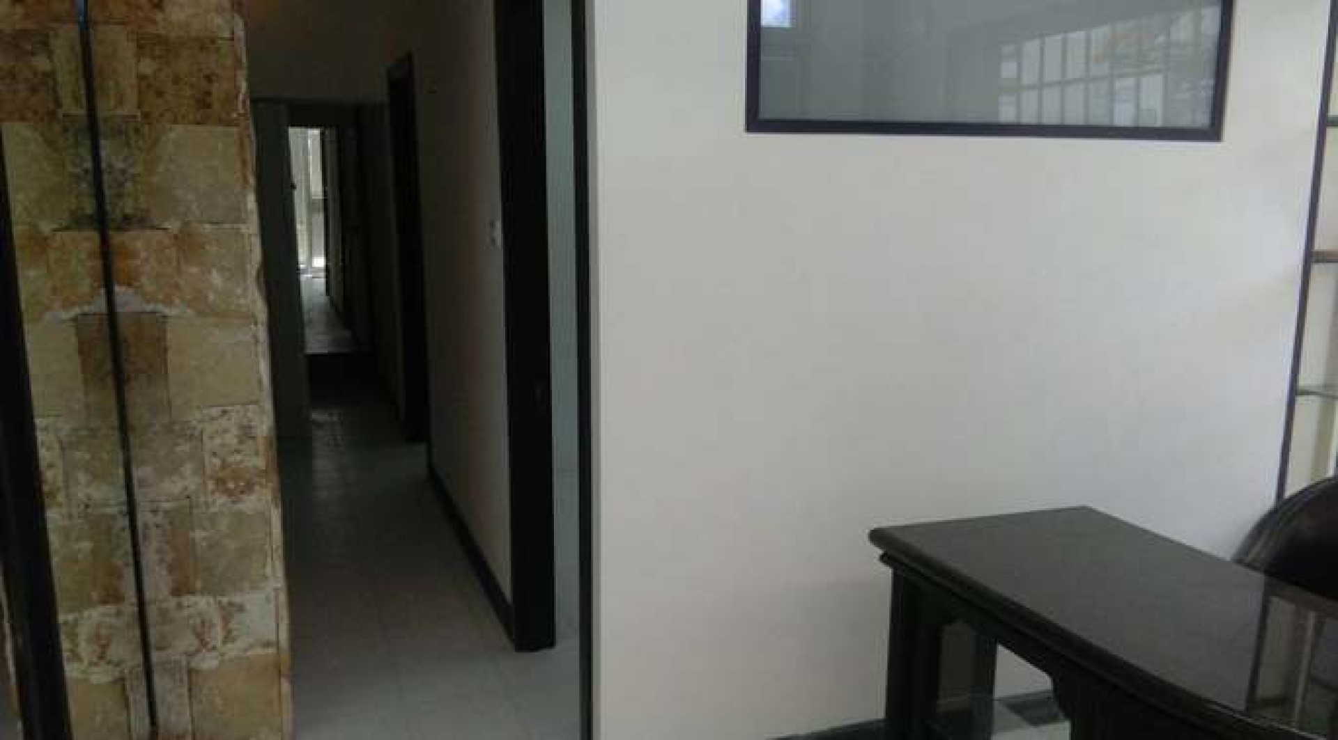 Shops for sale/ rent in Malta: 29 sqm commercial in Qawra