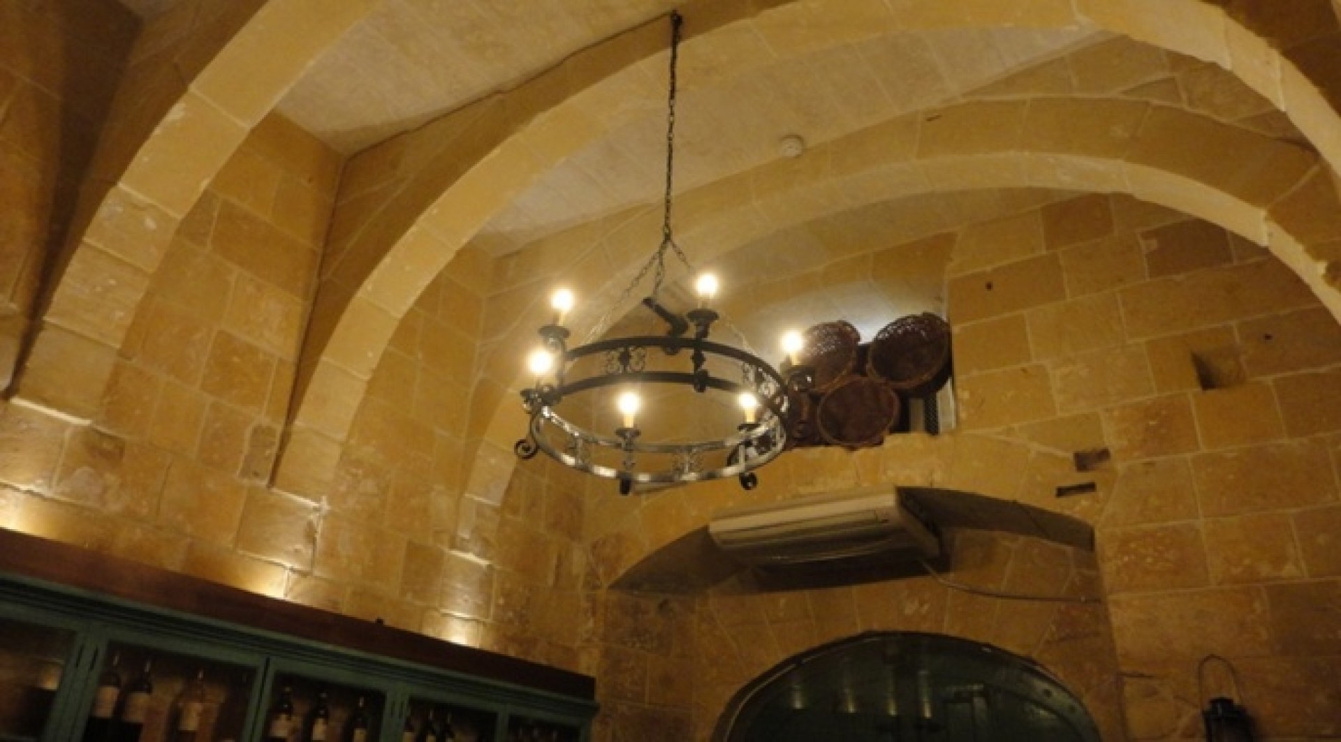 Real Estate Malta: 100 sqm Restaurant / Bar in Valletta