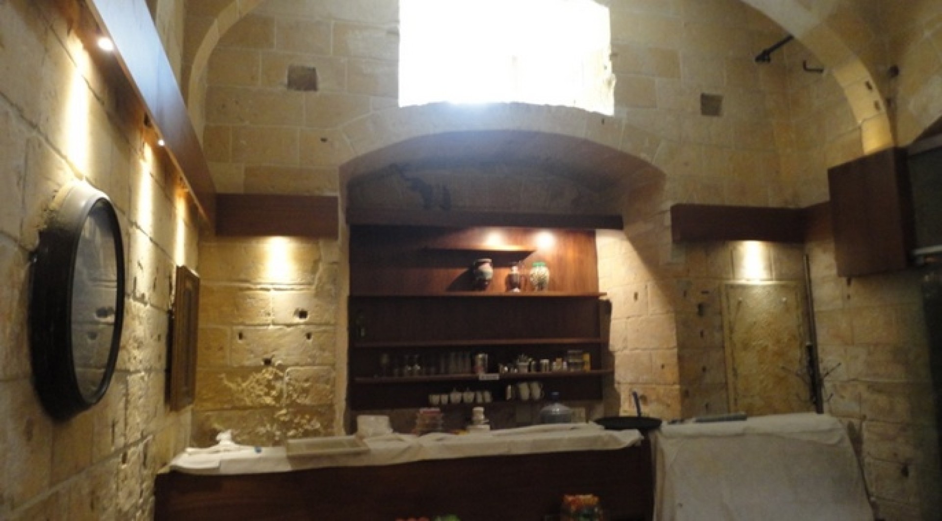 Real Estate Malta: 100 sqm Restaurant / Bar in Valletta