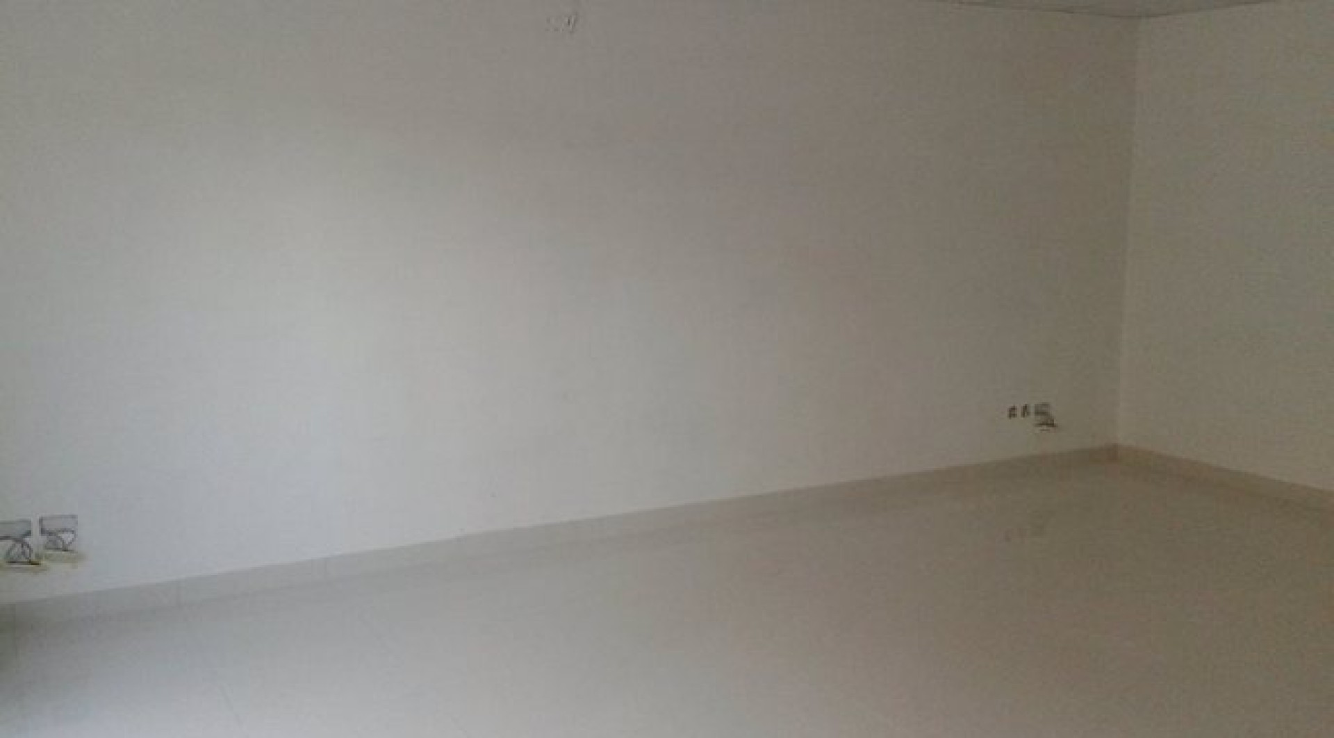 Real Estate Malta: 44 sqm shop in Zebbug