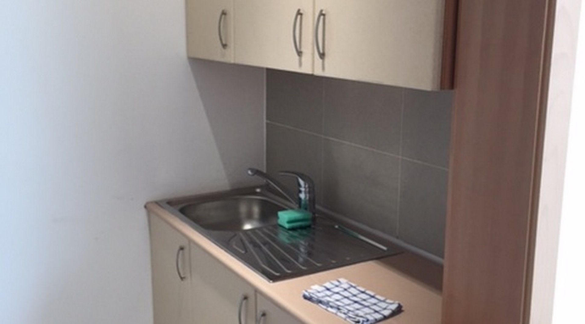 Modern 140sqm Office in Gudja