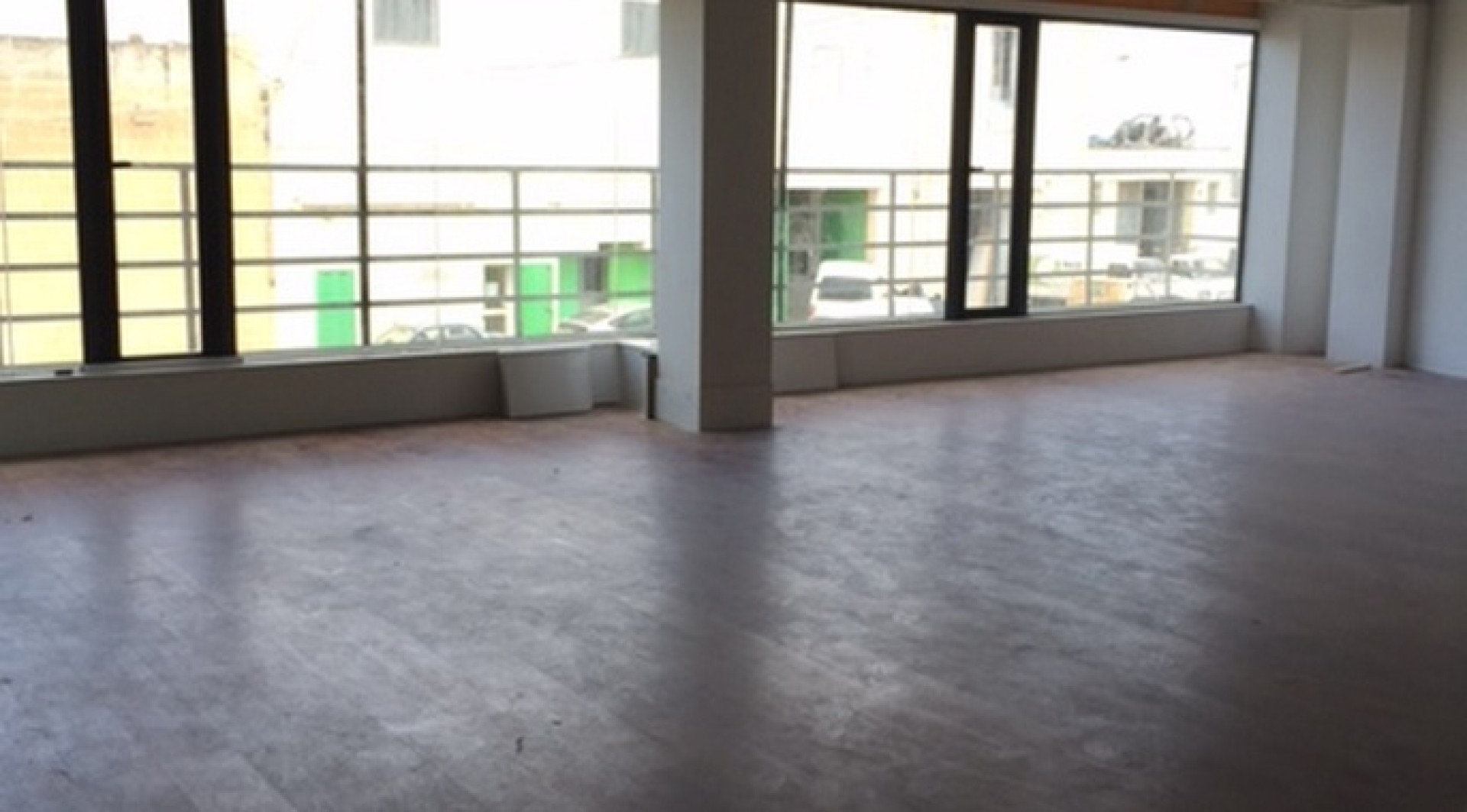 Modern 140sqm Office in Gudja