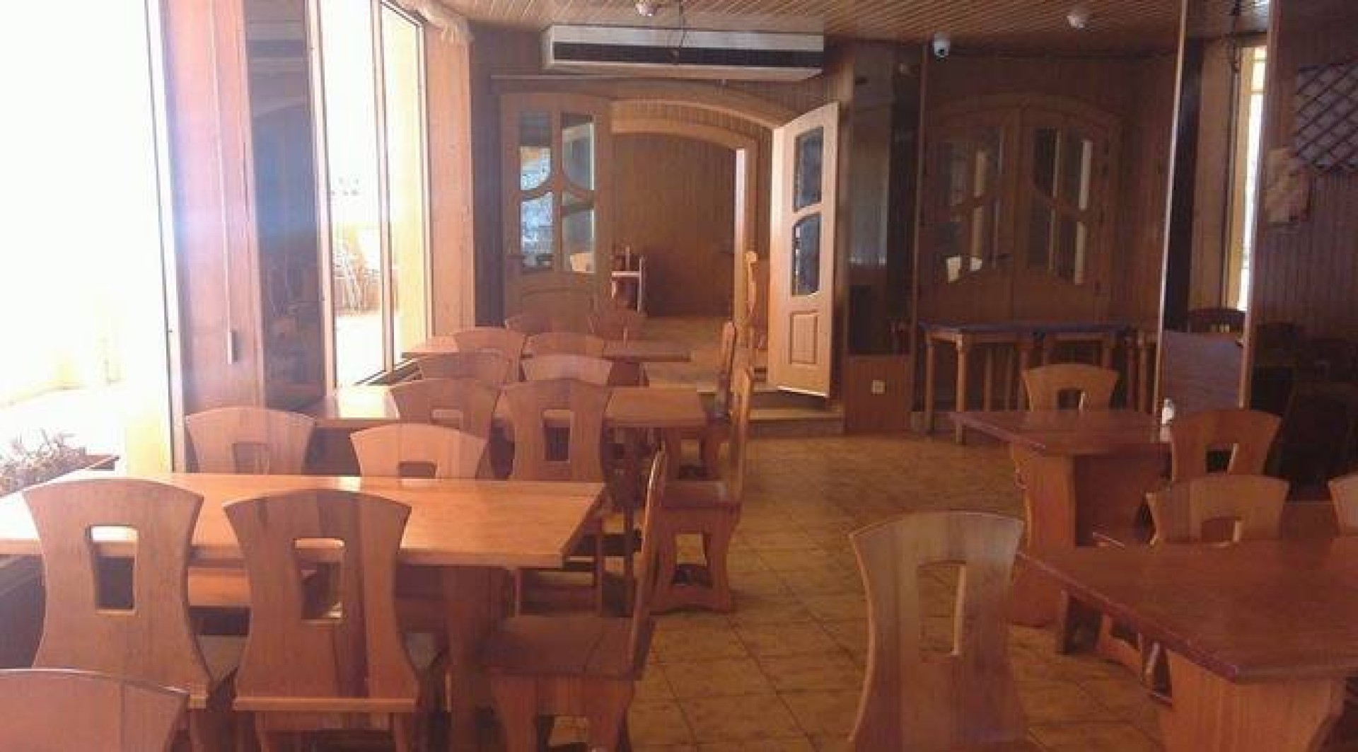 Properties Malta: Fully equipped 600 square metre Bar / Restaurant in Bugibba with terrace