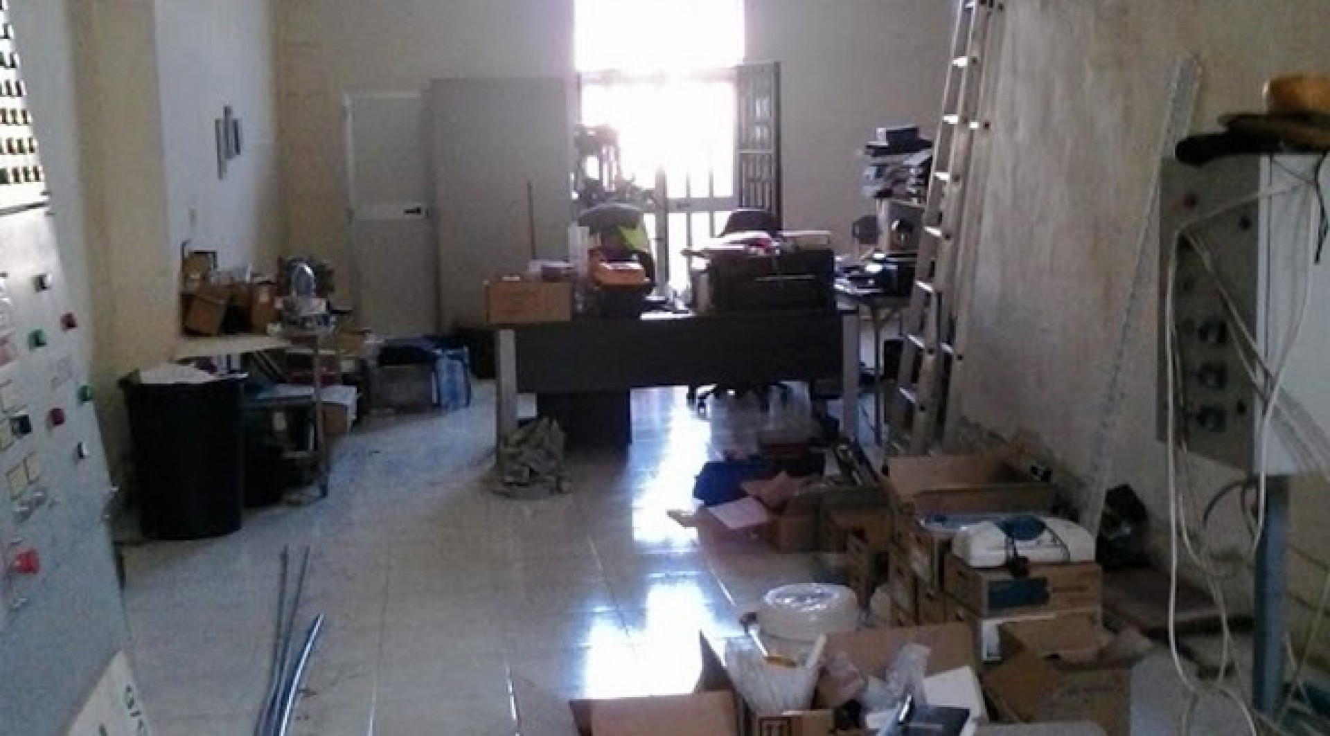 Real Estate Malta: Paola commercial premises for rent