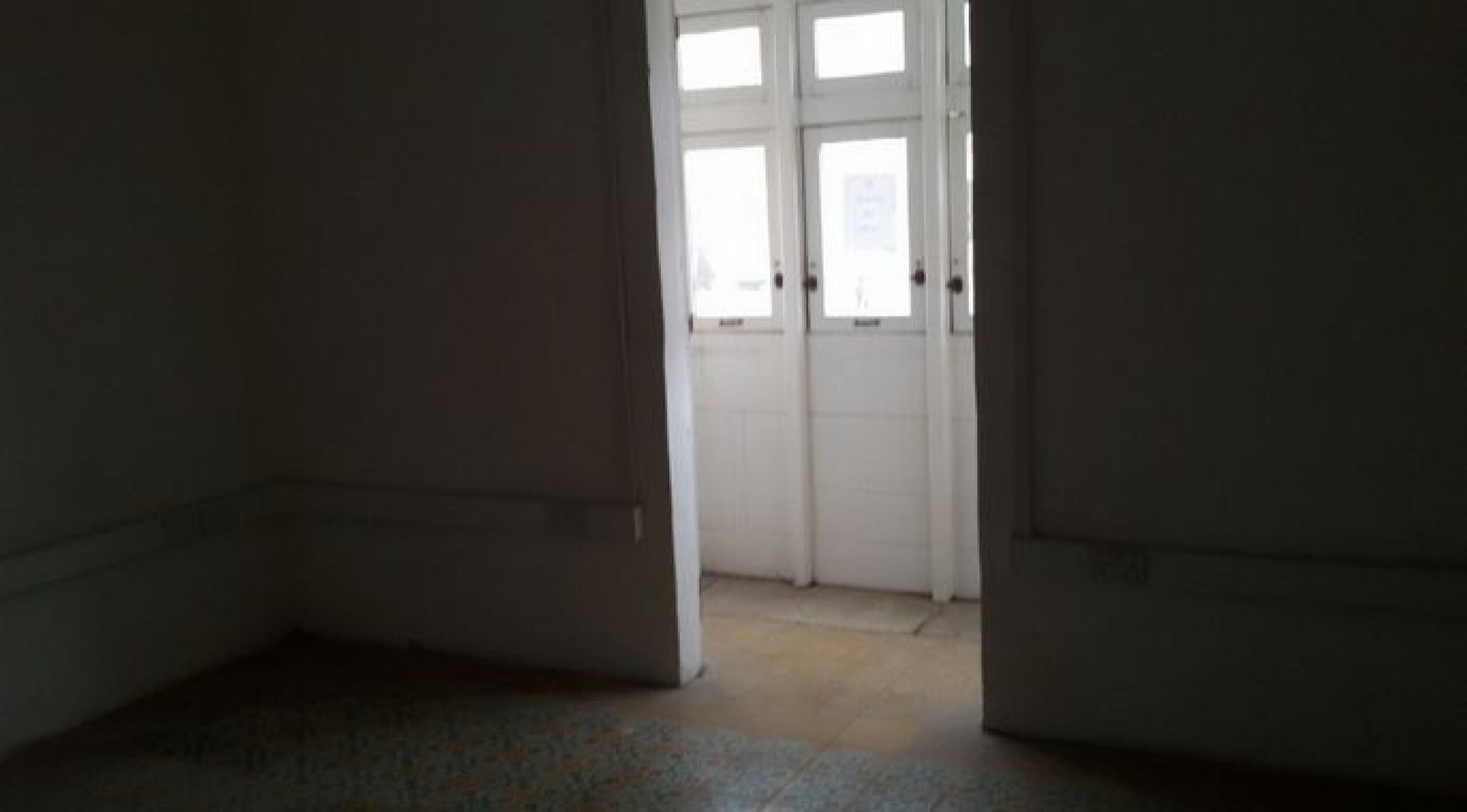 Malta Real Estate: Cospicua building for rent