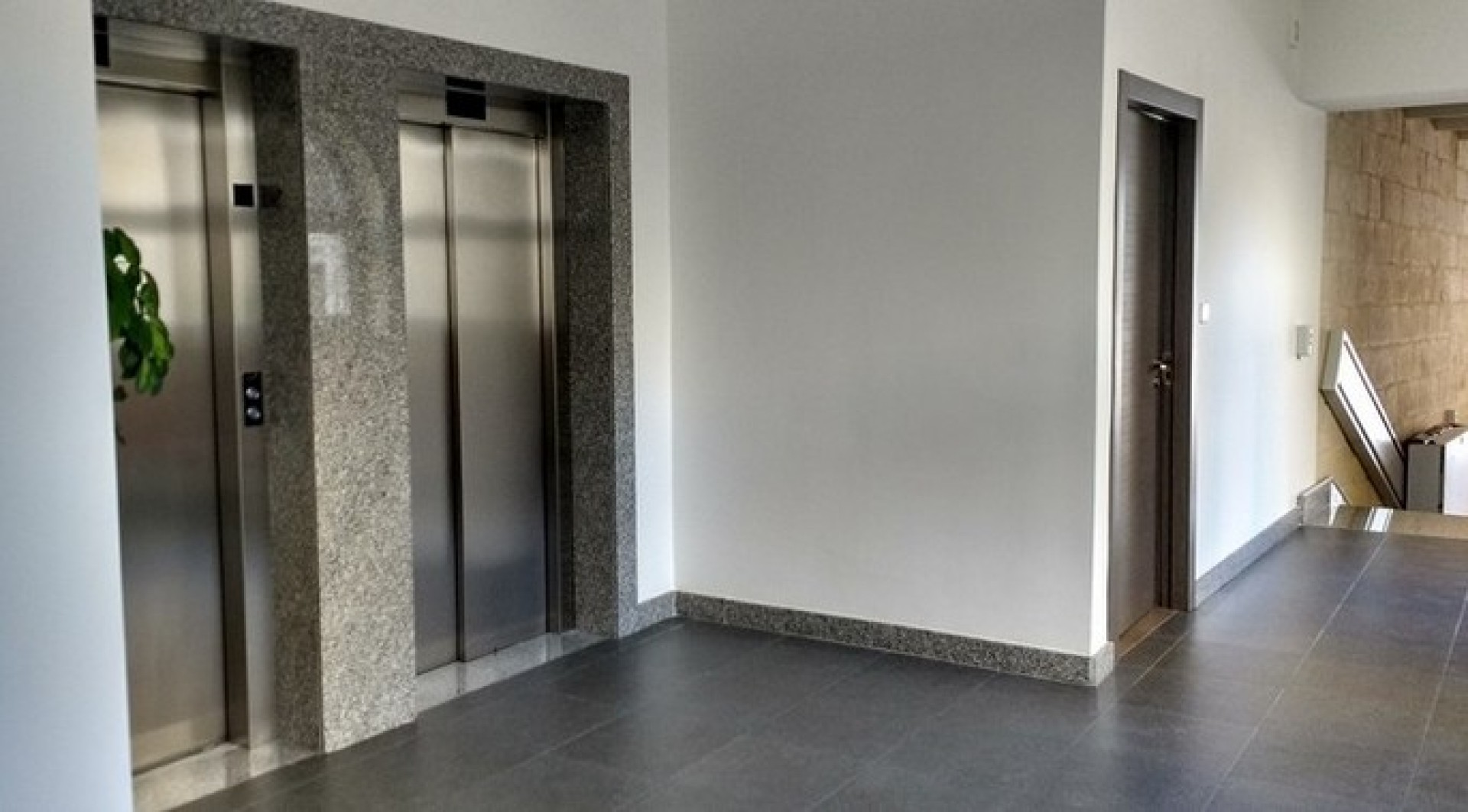 Offices in Malta: 730sqm Space for Lease in Valletta
