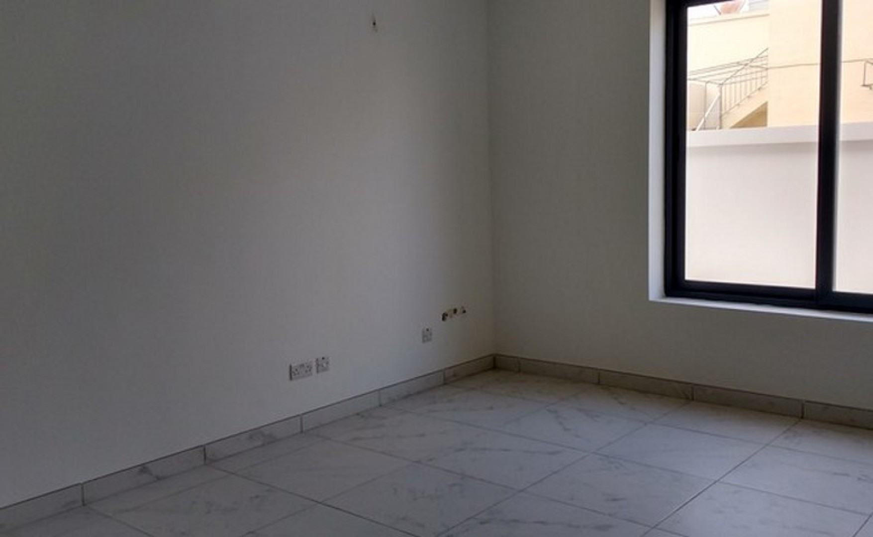 Commercial House for Sale/Rent in Santa Venera