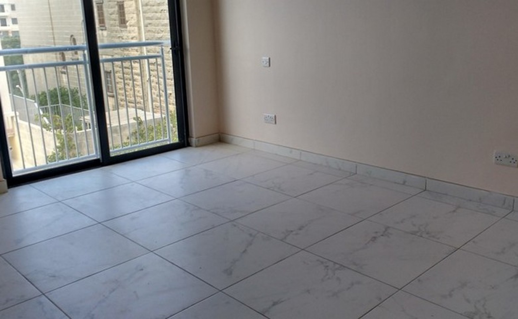 Commercial House for Sale/Rent in Santa Venera