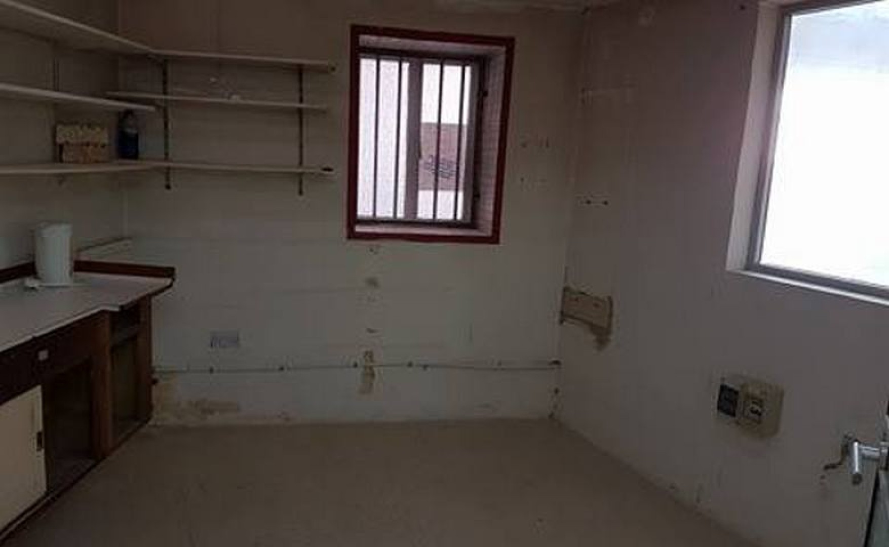 Rent Offices in Malta: 95sqm Property to let in Msida