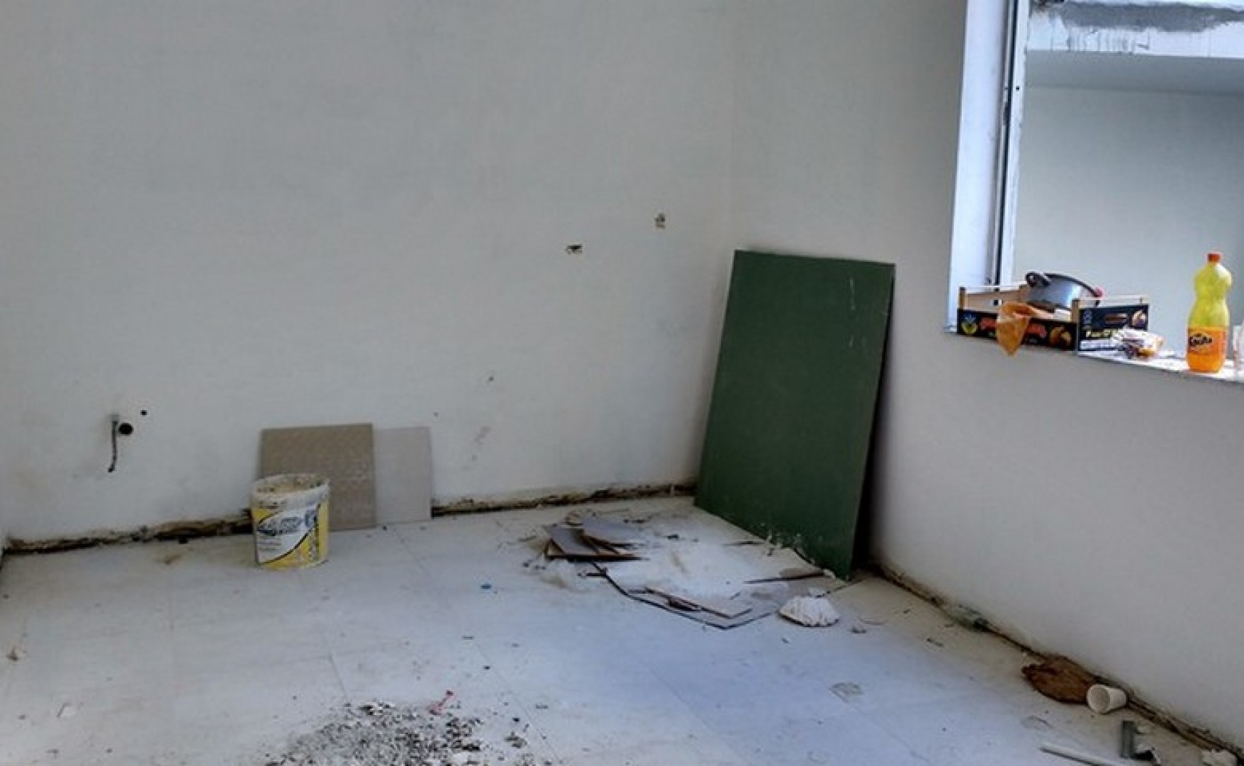 Real Estate Malta: Commercial Ground floor Property for rent