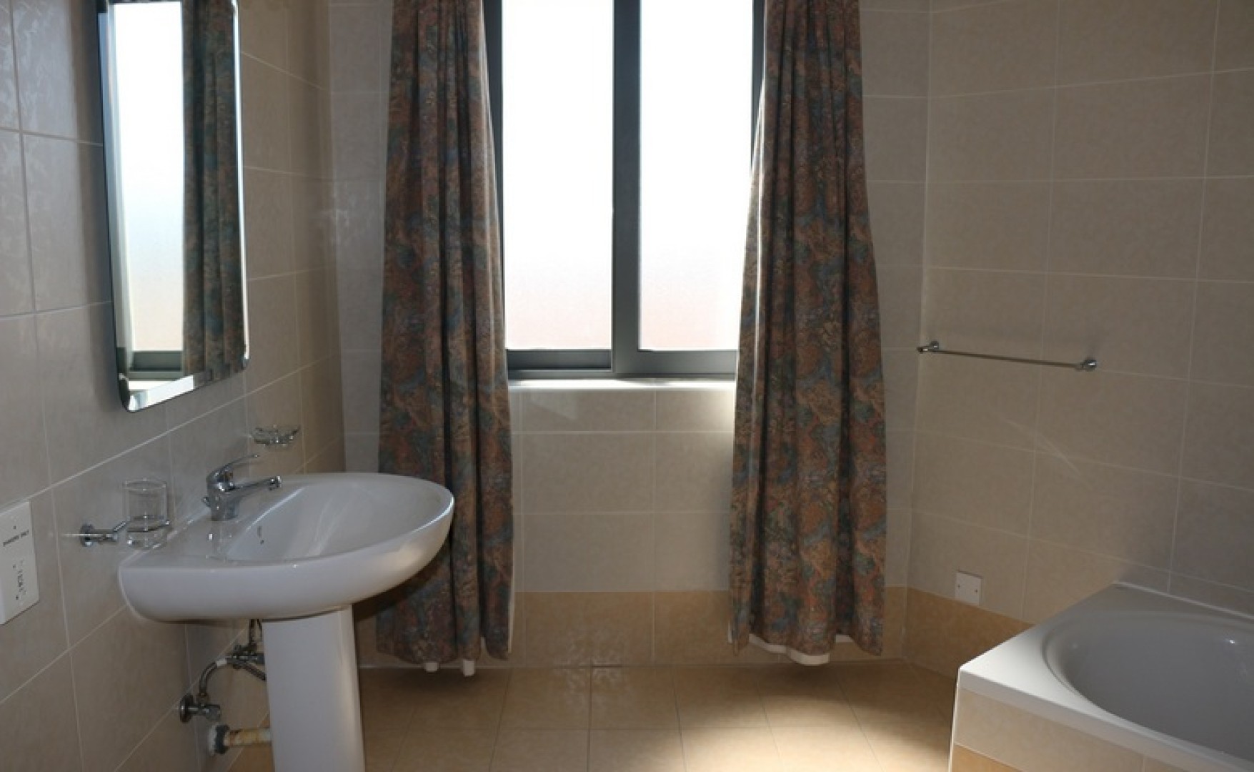 Real Estate Malta: Penthouse Office with Large terrace