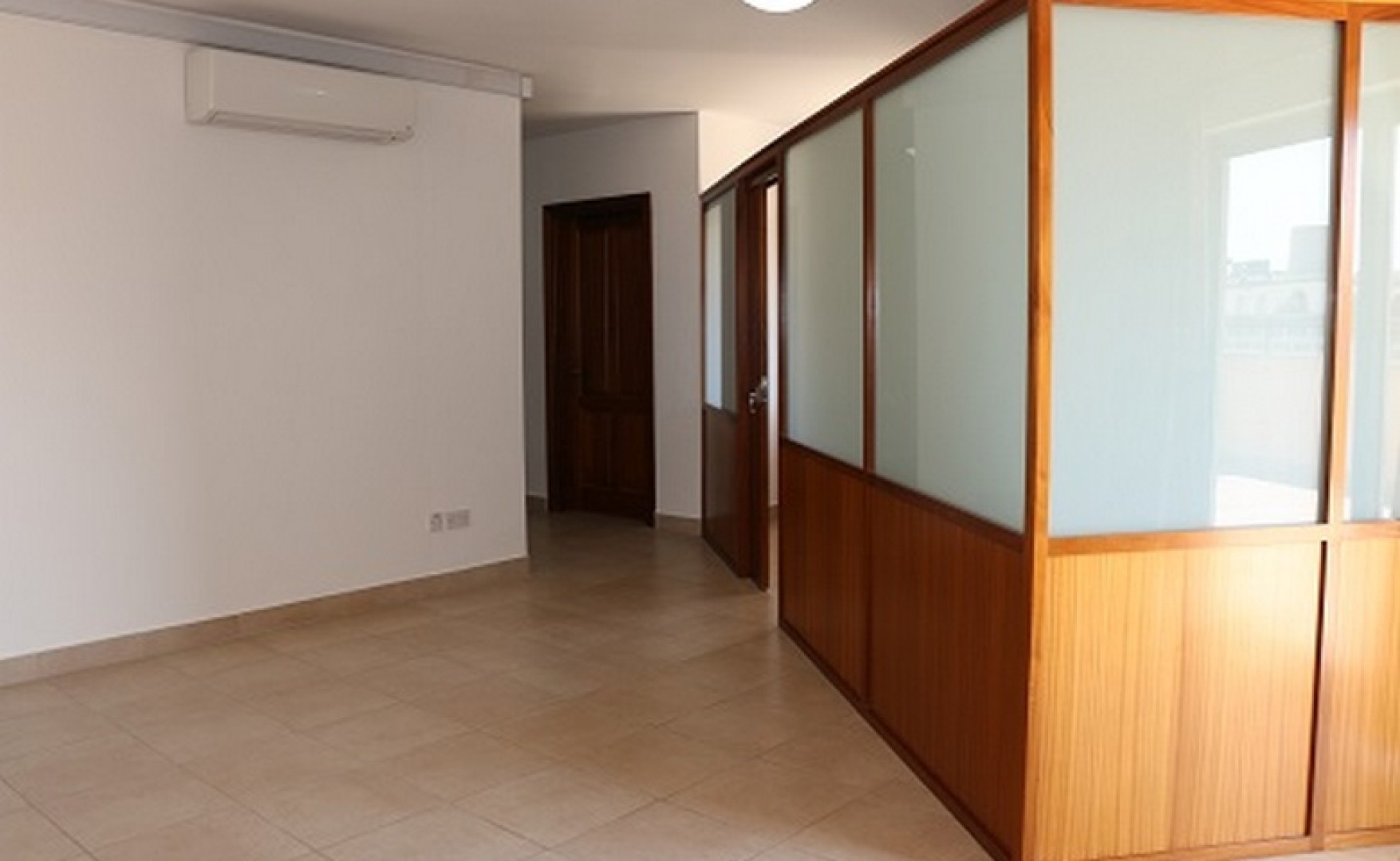 Real Estate Malta: Penthouse Office with Large terrace