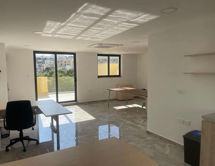 Offices for rent Malta: 74sqm commercial premises in Birkirkara