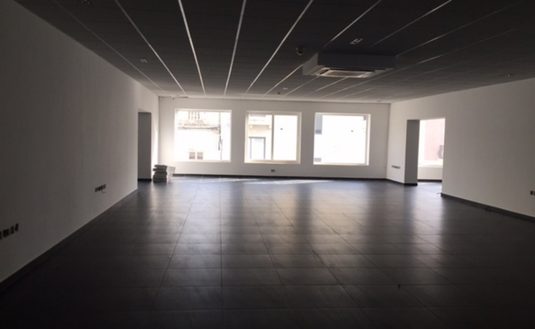 Office to let Malta: Qormi 150sqm premises for rent