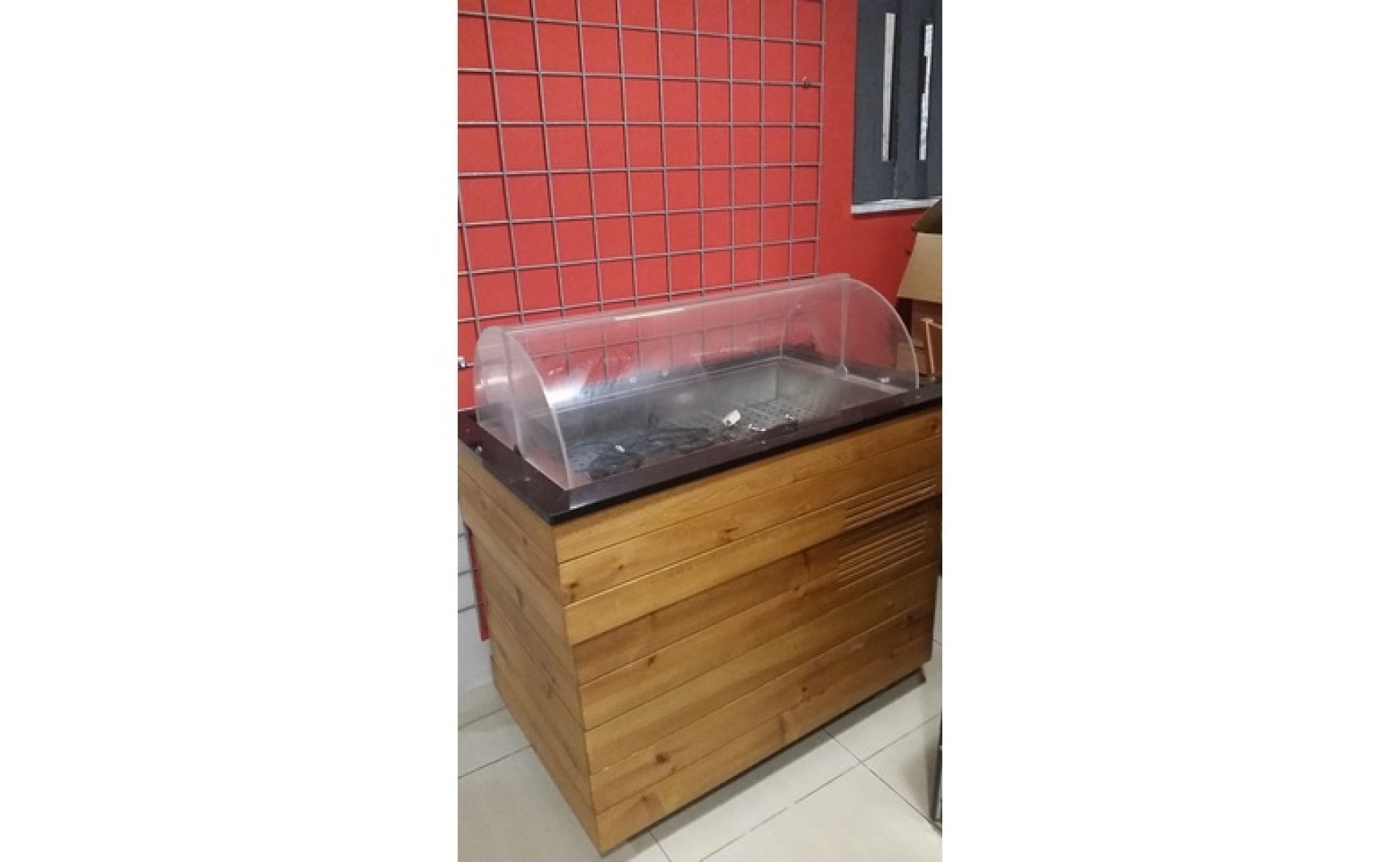 Shops to let Malta: Gzira 140sqm premises for rent