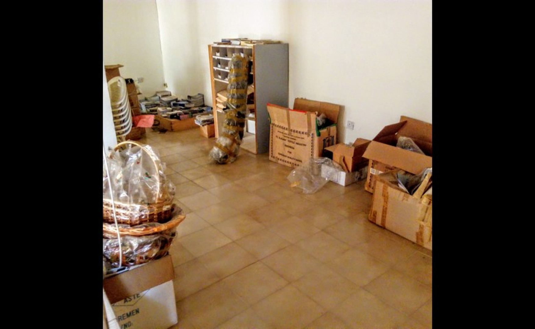 Estate agents Malta: Commercial block for rent in Fgura