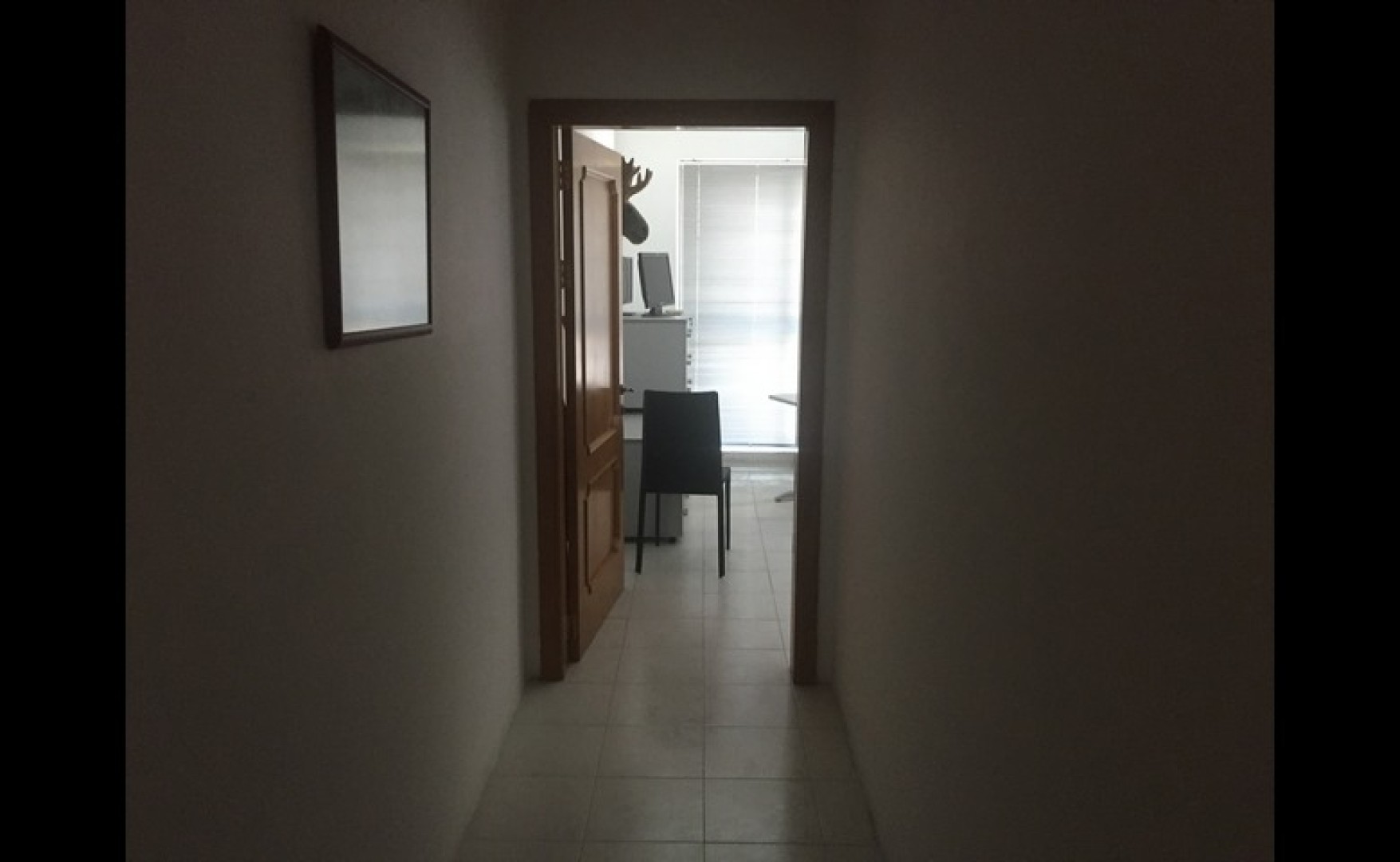 Office with three rooms to let in Gzira