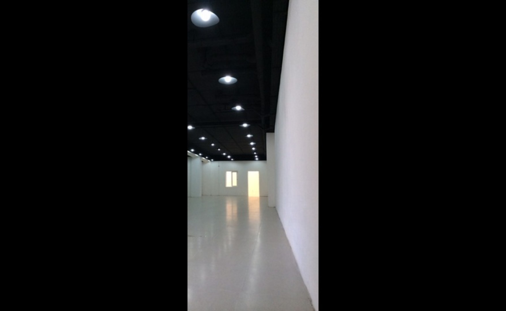 Retail Premises For Rent Malta: 180sqm Shop to Let in Msida