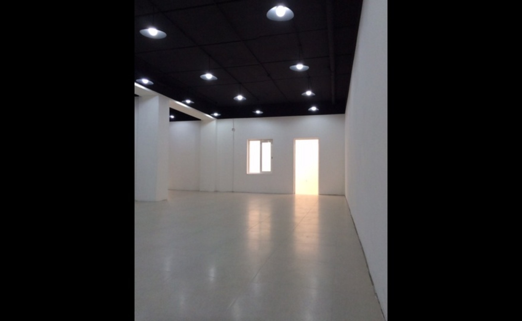 Retail Premises For Rent Malta: 180sqm Shop to Let in Msida