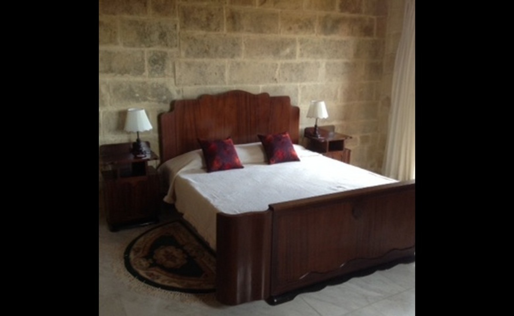 Five bedrooms palazzo in Mdina to let