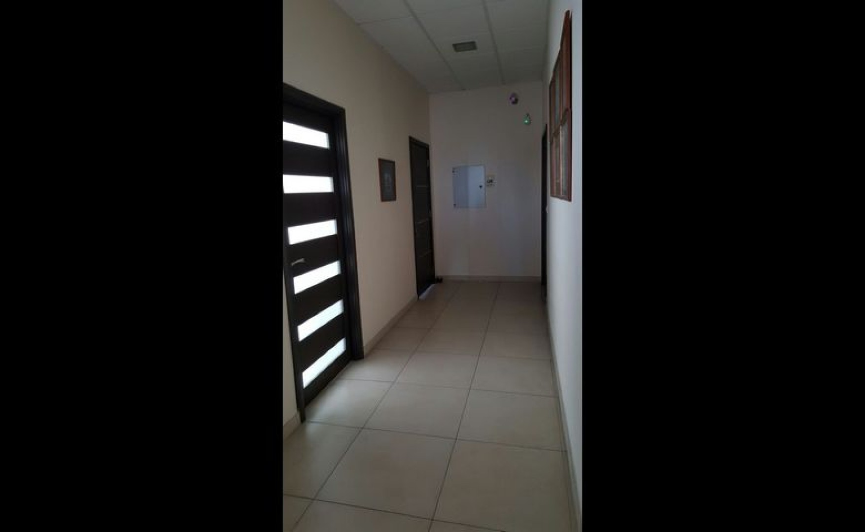 Office / Shop to let Malta: 600sqm showroom for rent in Zebbug