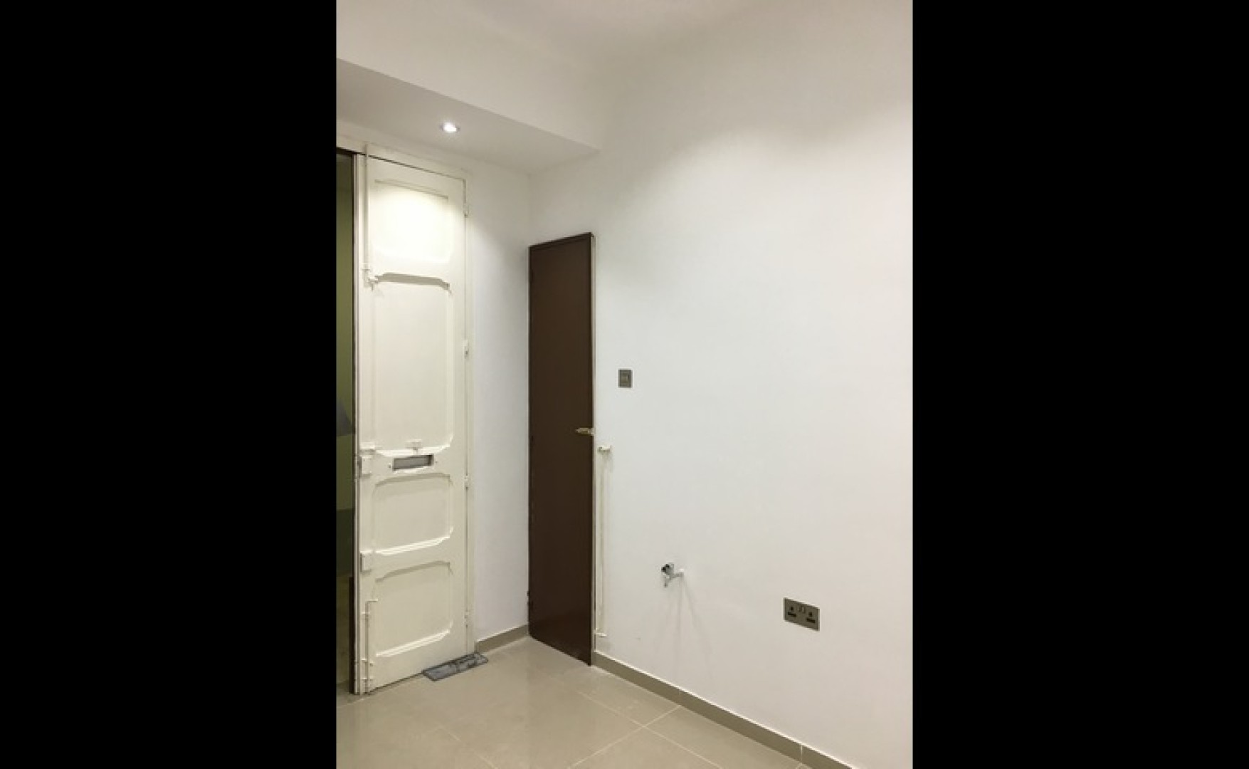 Office to let Malta: Valletta 21sqm premises for rent