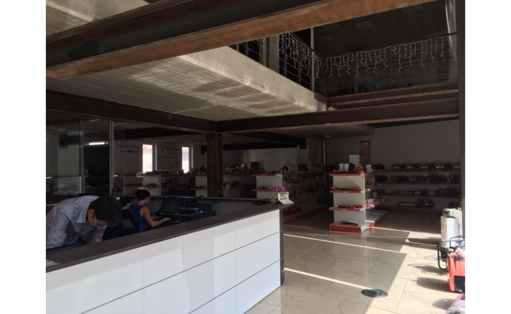 Shops for rent in Malta: St. Venera 370sqm premises to let