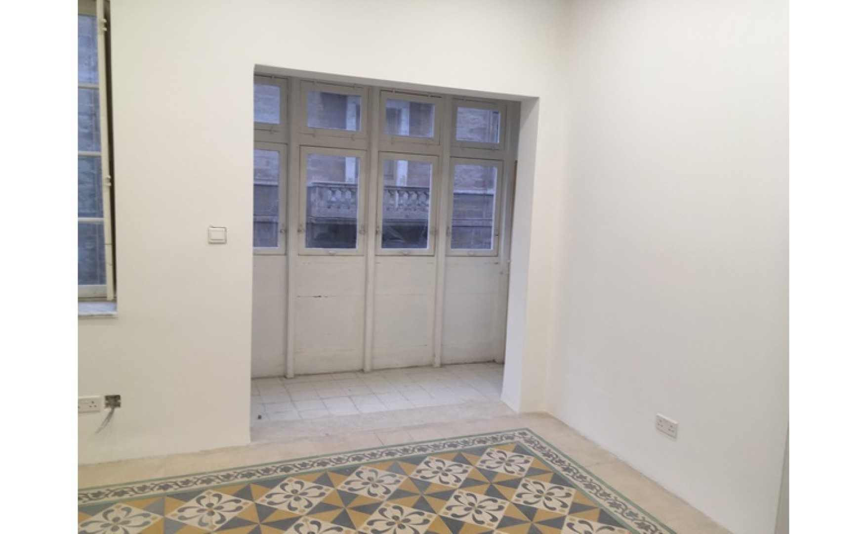 Office to let in Malta: Valletta 200sqm Brand New Corner Office For Rent In Valletta