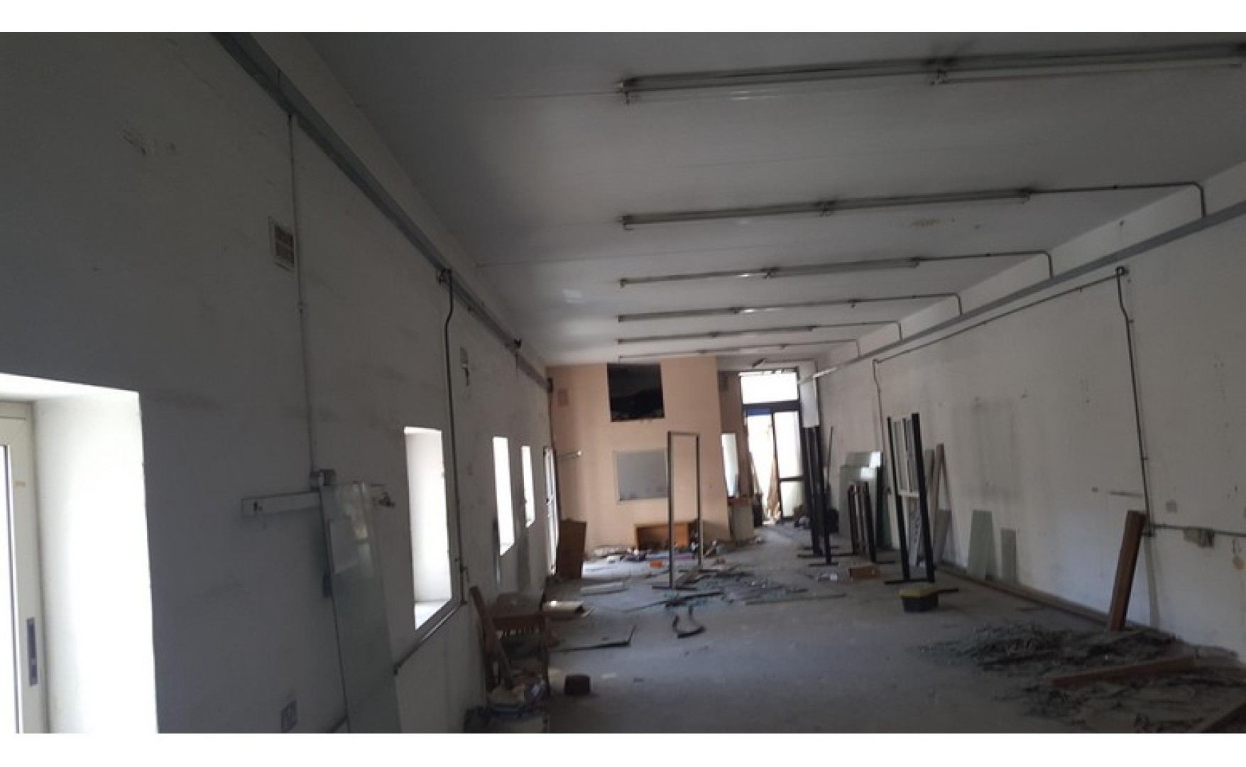 Shops for rent in Birkirkara with an area of 300sqm premises for rent