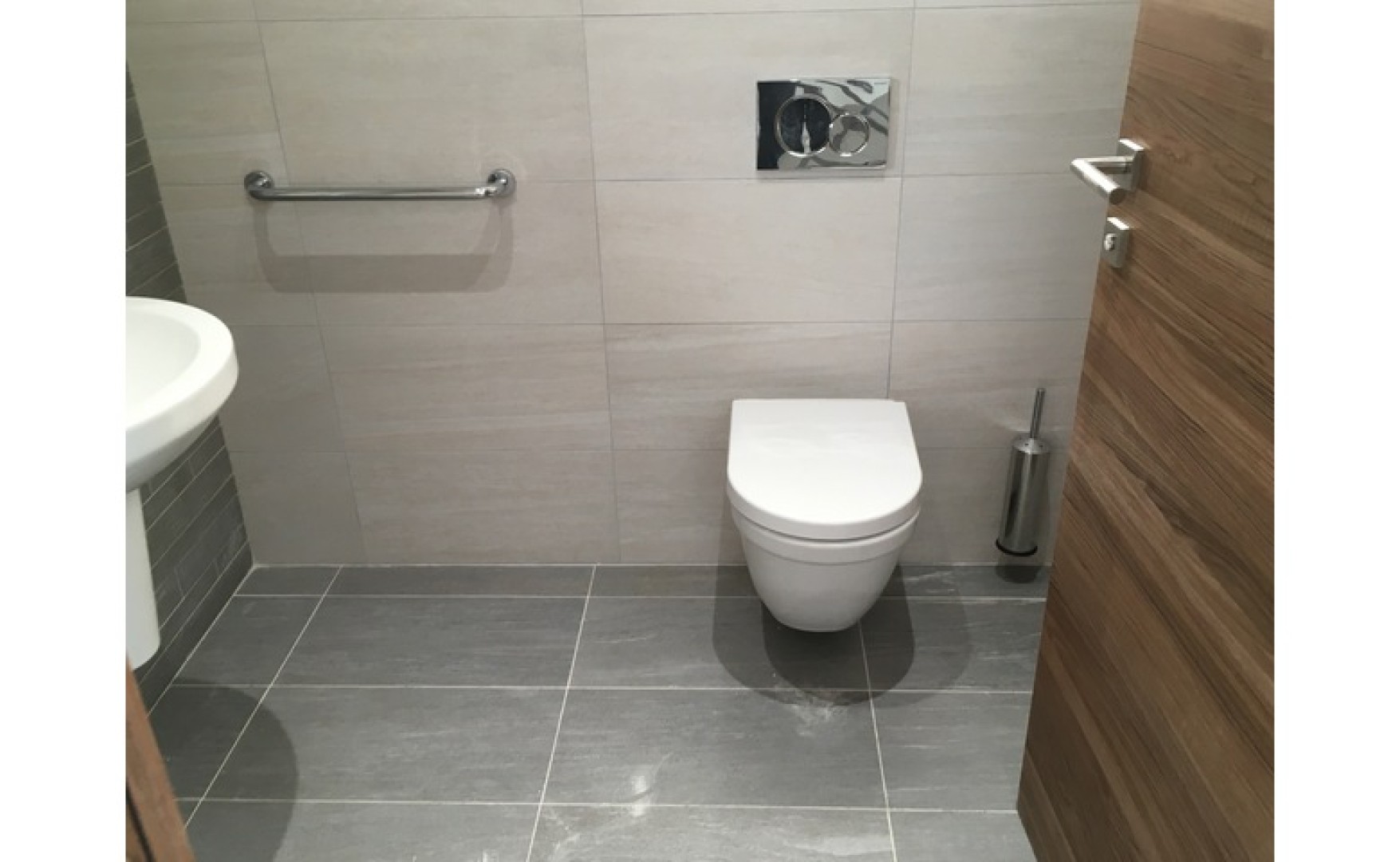 Office for Rent in Malta: Brand New Office Block For Rent In Valletta