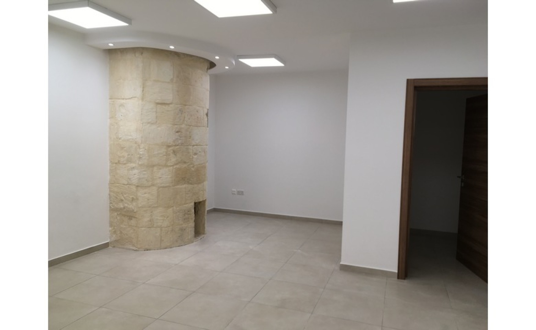 Office for Rent in Malta: Brand New Office Block For Rent In Valletta