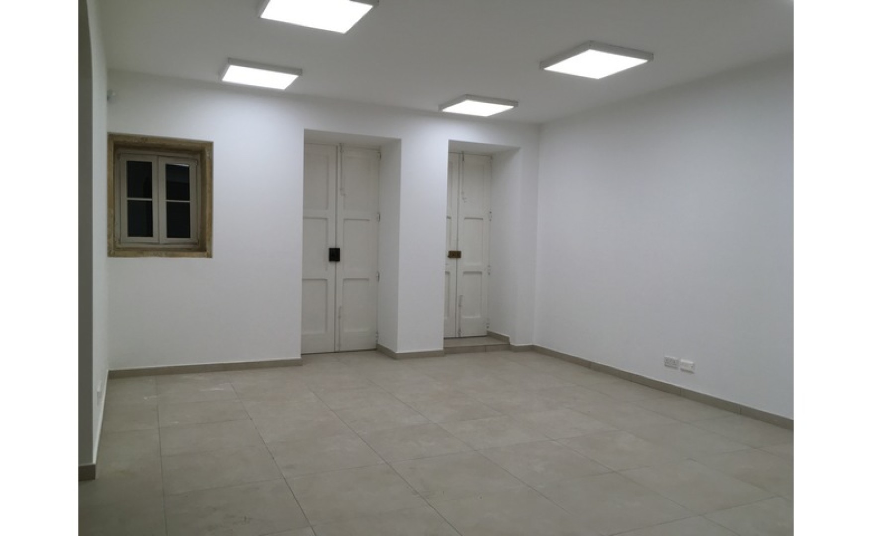 Office for Rent in Malta: Brand New Office Block For Rent In Valletta