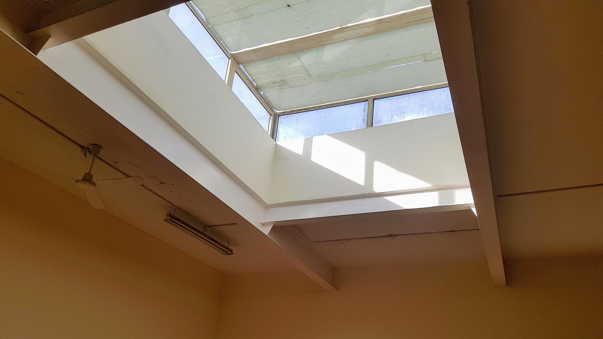 Commercial to let in Lija, 225sqm Commercial Premises for rent